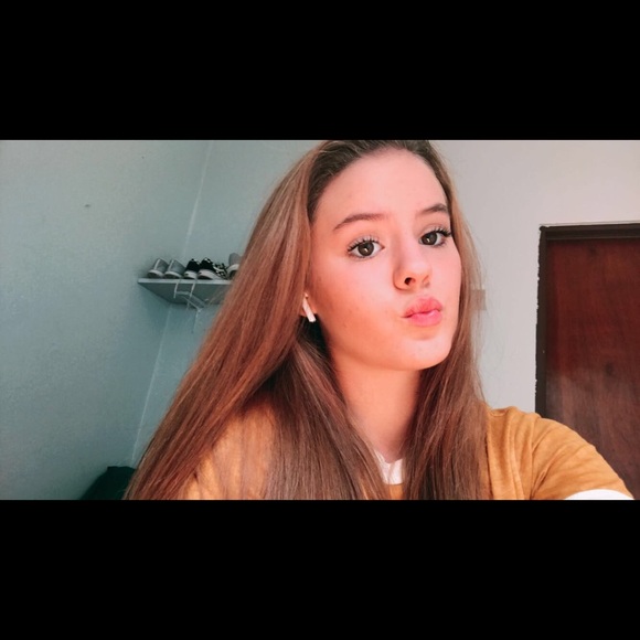 Meet your Posher, Jenna - Picture 1 of 1